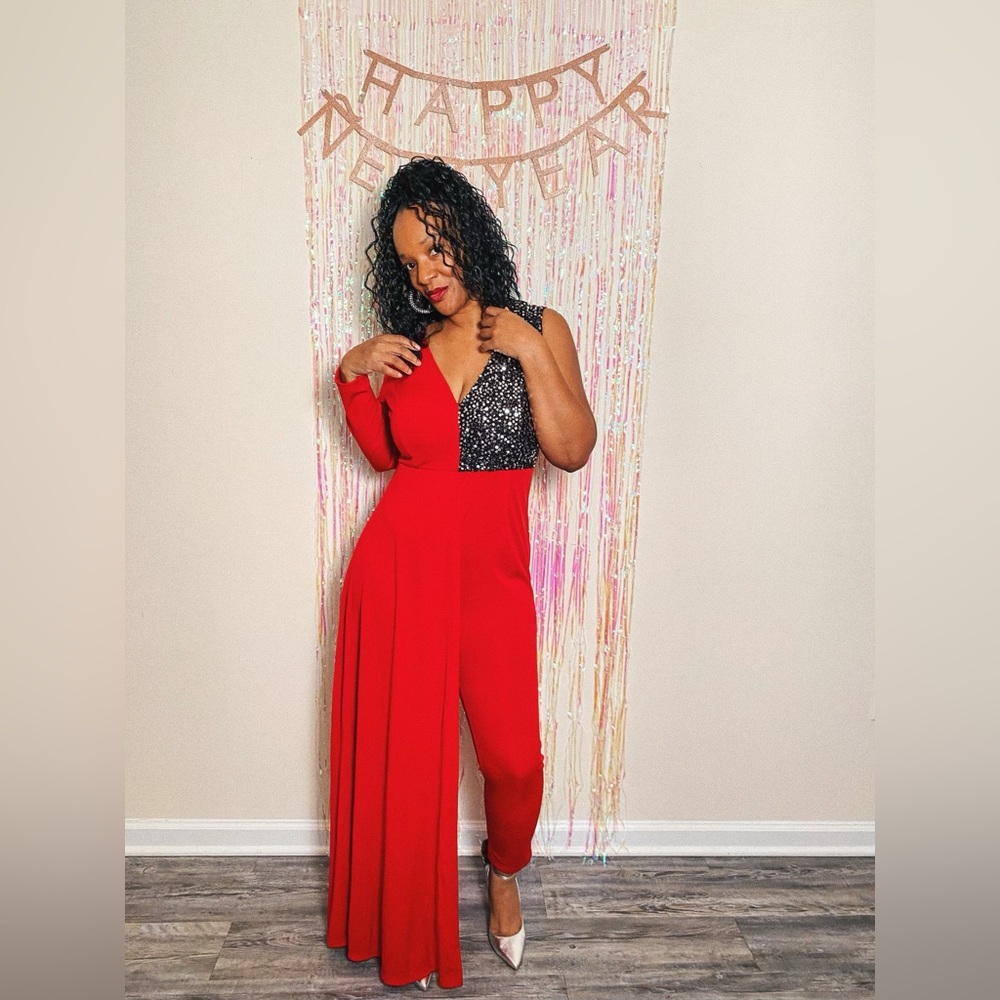 One Shoulder Sequin Contrast V Neck Jumpsuit